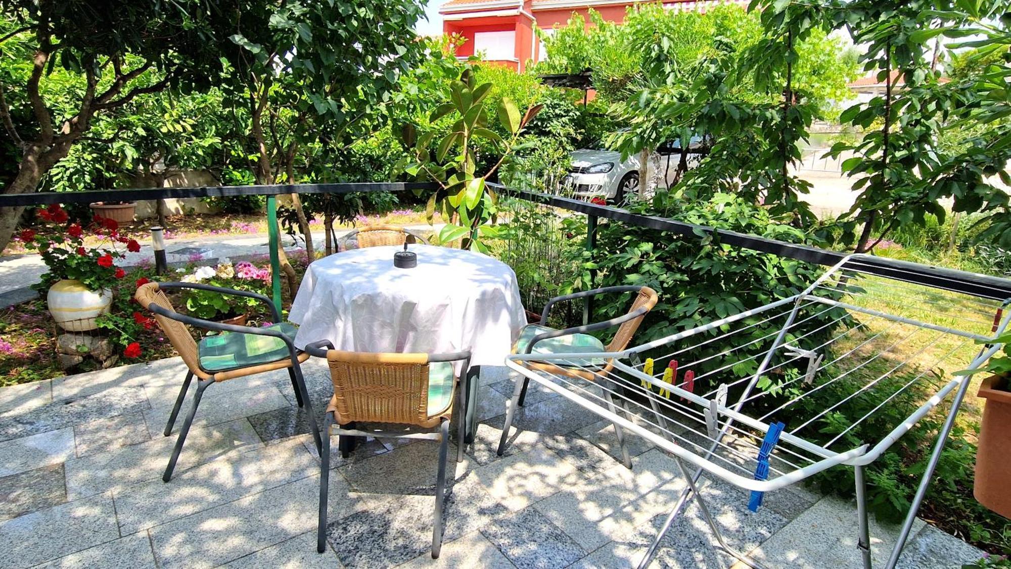 Apartman Merima Krk Town Exteriör bild